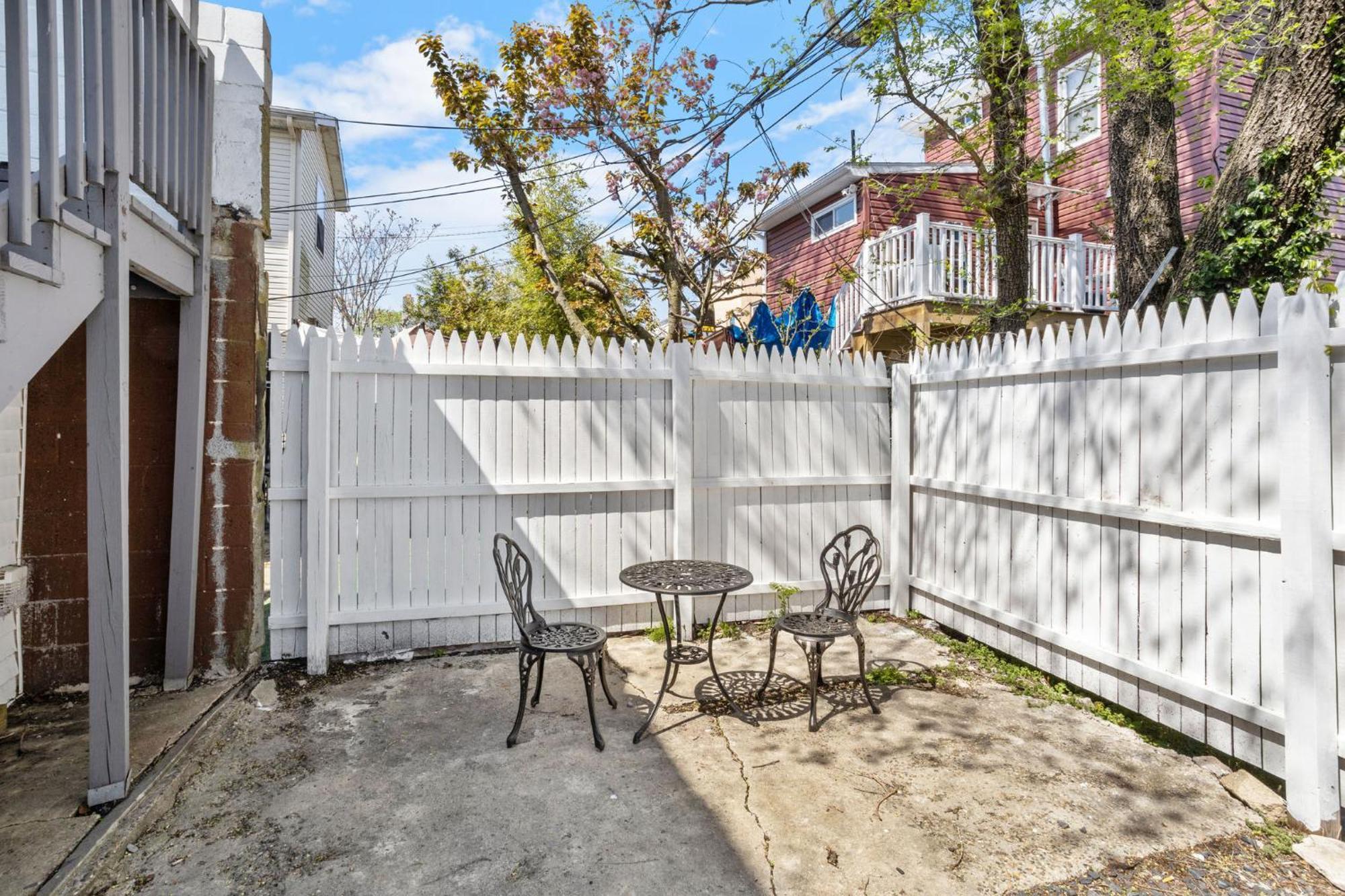 9 Bedroom, 14 Beds House Great For Big Groups Near Boardwalk, Tropicana Atlantic City Exterior photo