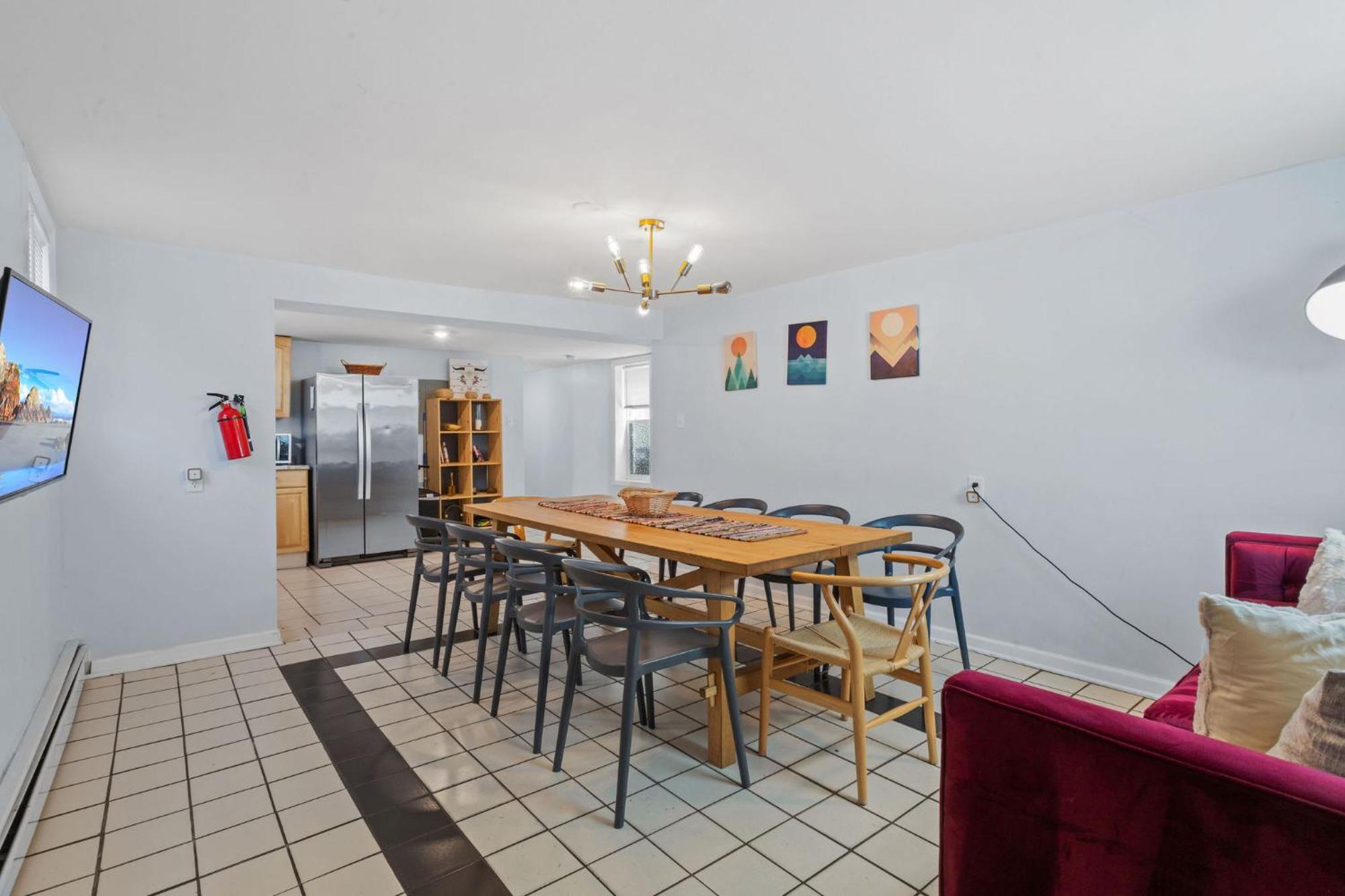 9 Bedroom, 14 Beds House Great For Big Groups Near Boardwalk, Tropicana Atlantic City Exterior photo